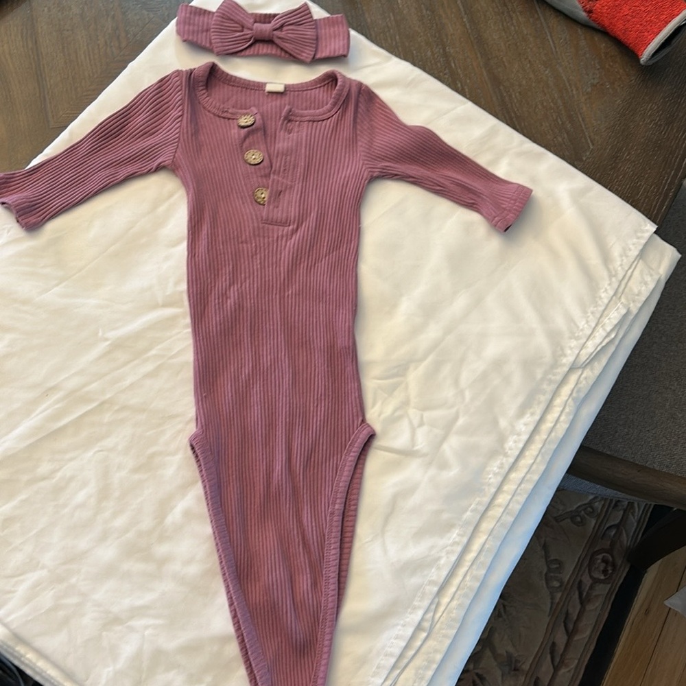 Infant Baby Sleeper/Photo Outfit